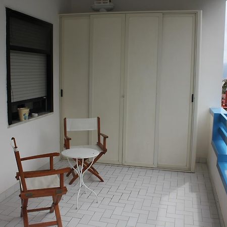Apartamento Casa Tiziana Nápoles Exterior foto
